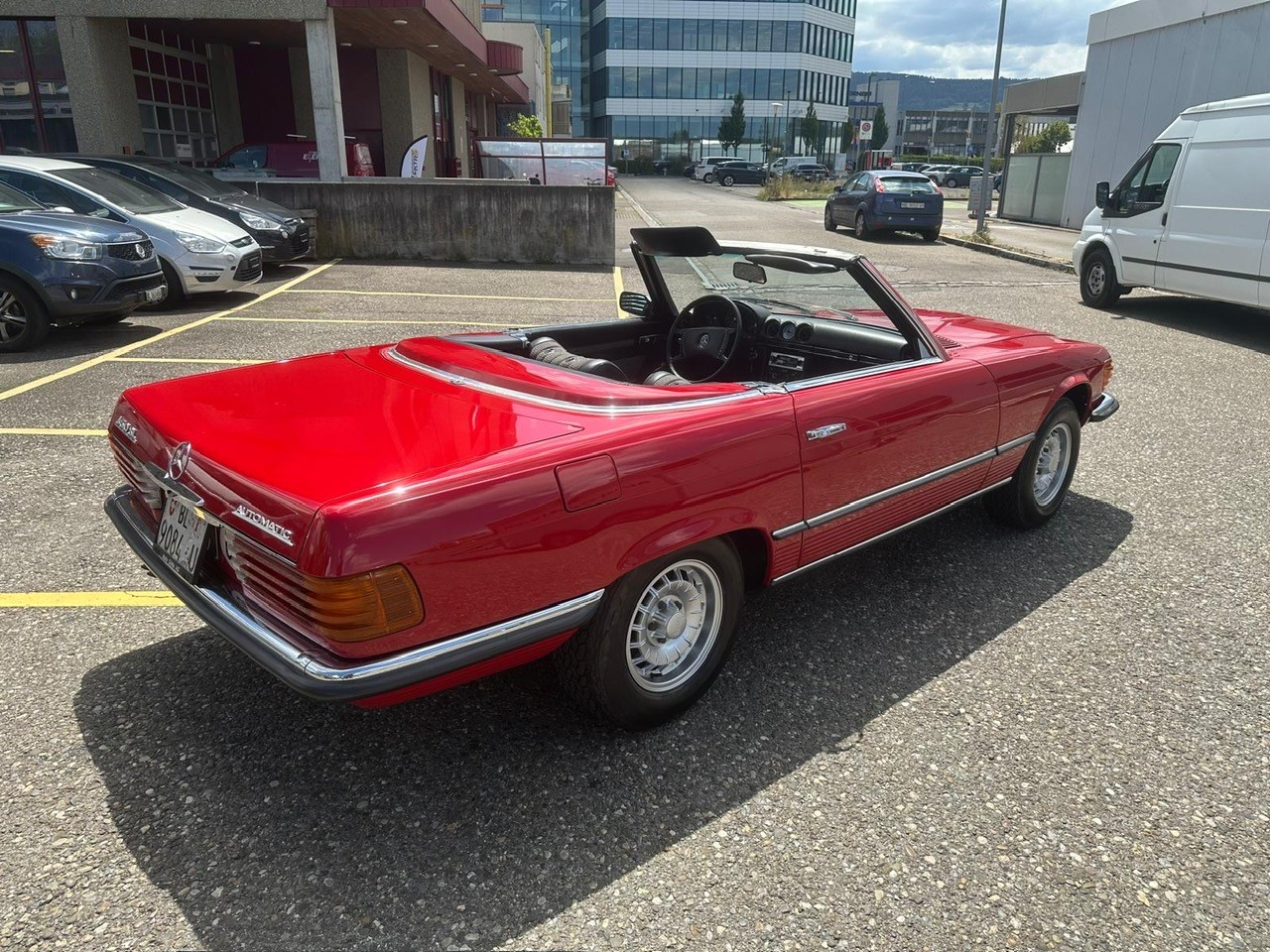 MERCEDES-BENZ 350 SL-showroom-element-1