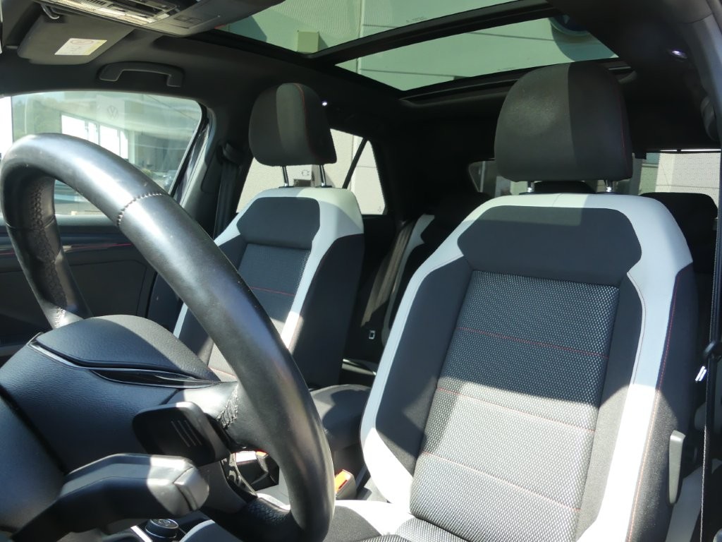 VW T-Roc 2.0 TSI Sport DSG 4Motion-image-9