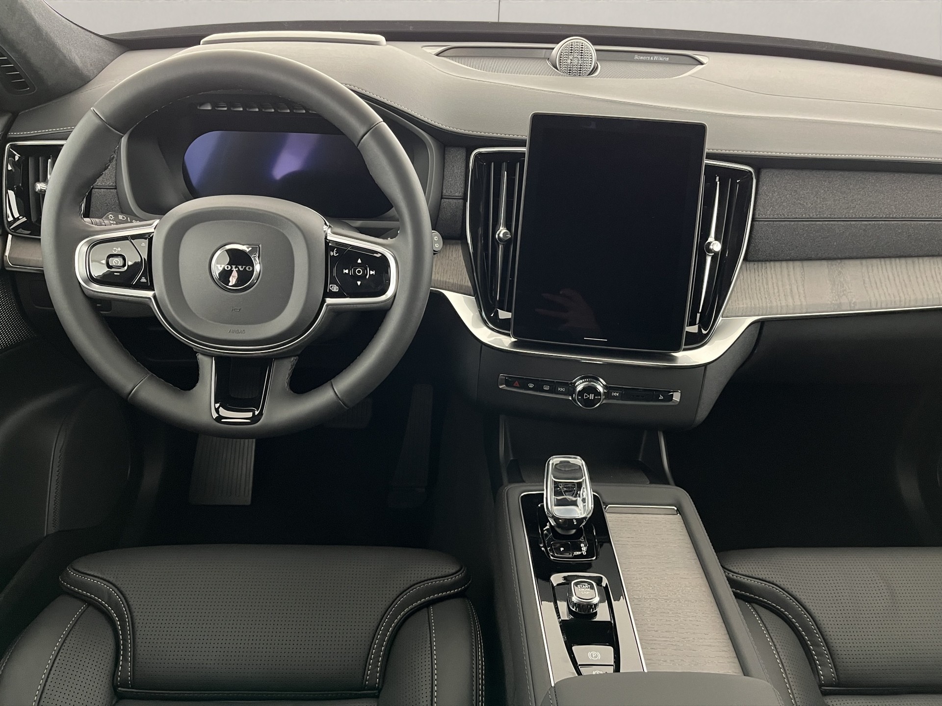 VOLVO XC90 2.0 T8 TE Ultra Bright eAWD-image-9