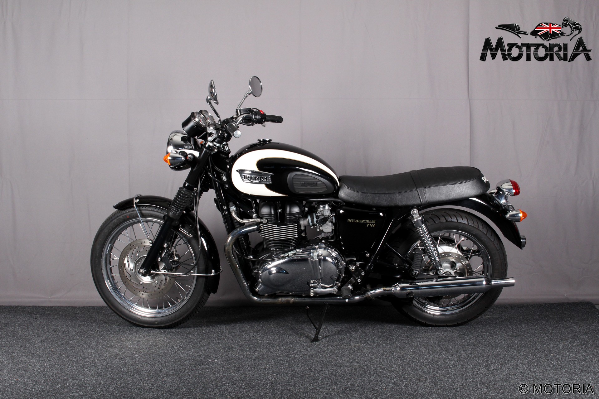 TRIUMPH Bonneville T100-image-5