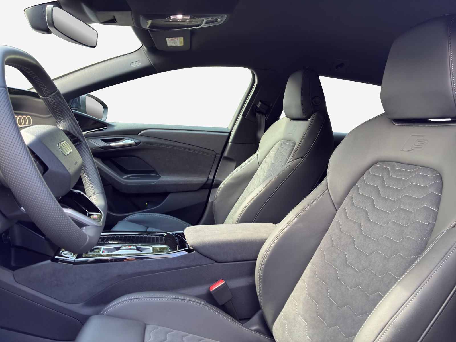 AUDI A6 Avant e-tron-image-7
