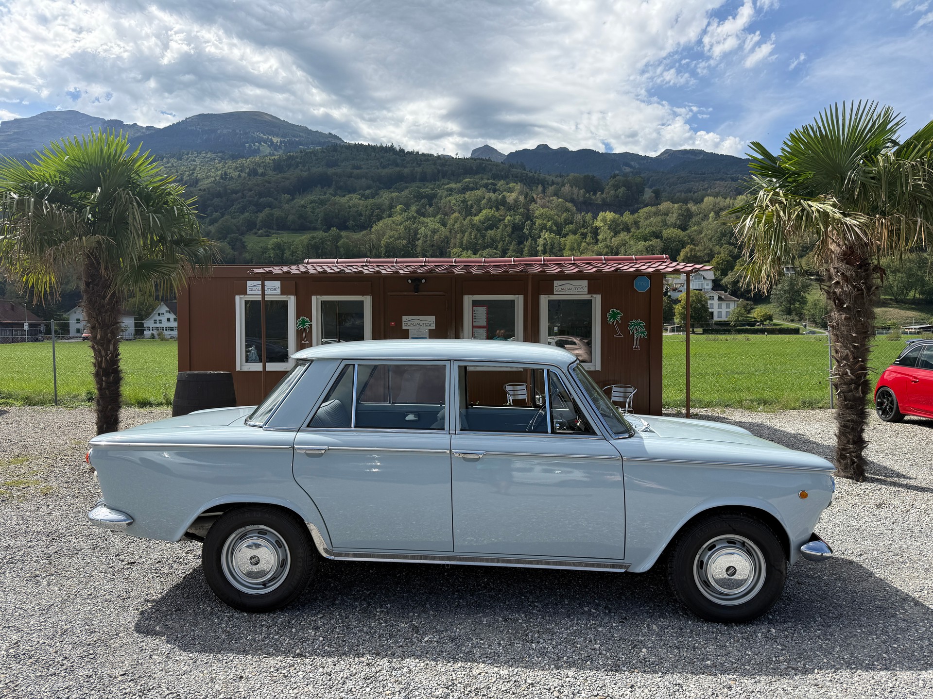 FIAT 1300 116 Veteran-showroom-element-1