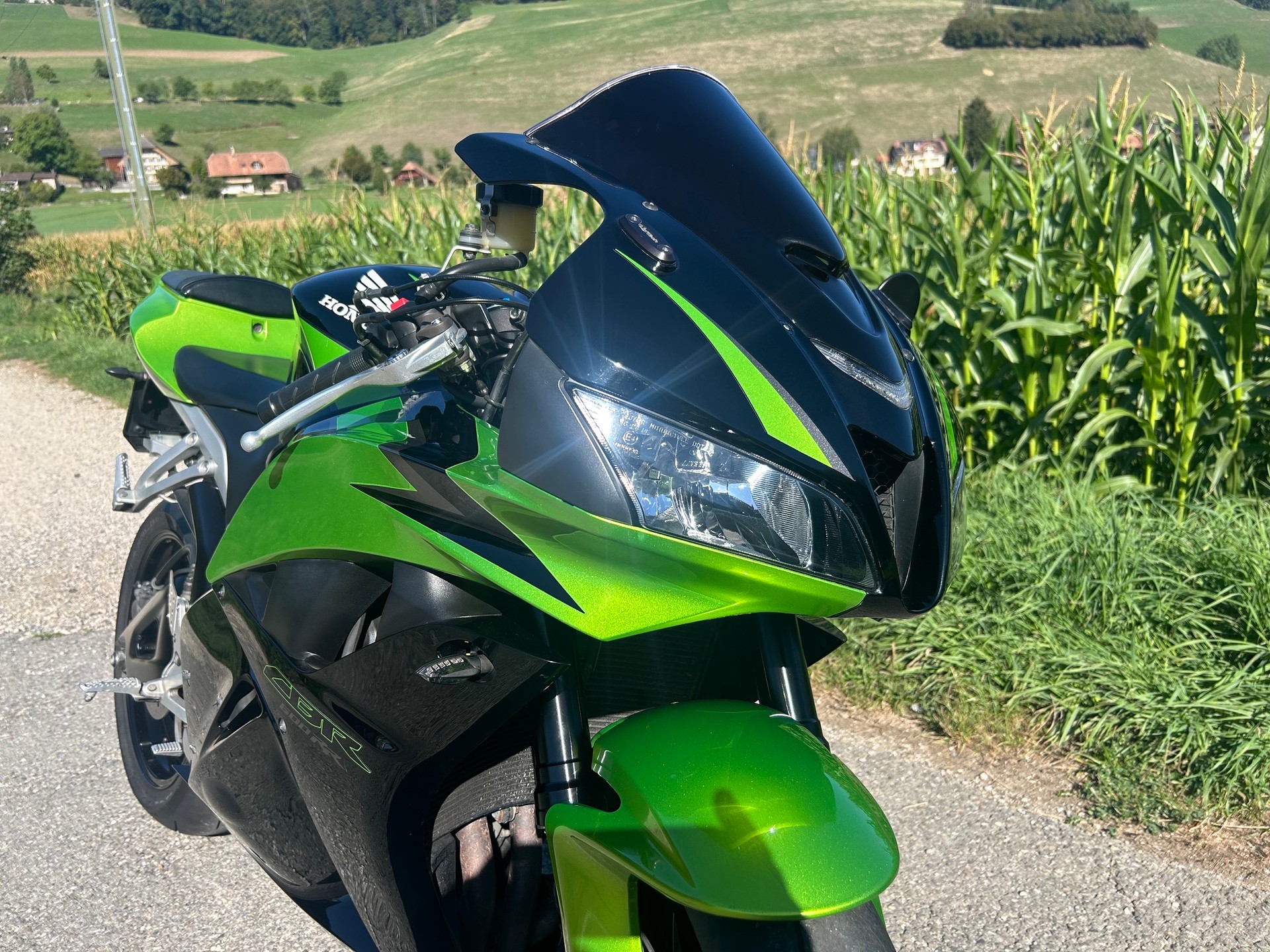 HONDA CBR 600 RR Limited Edition-image-1