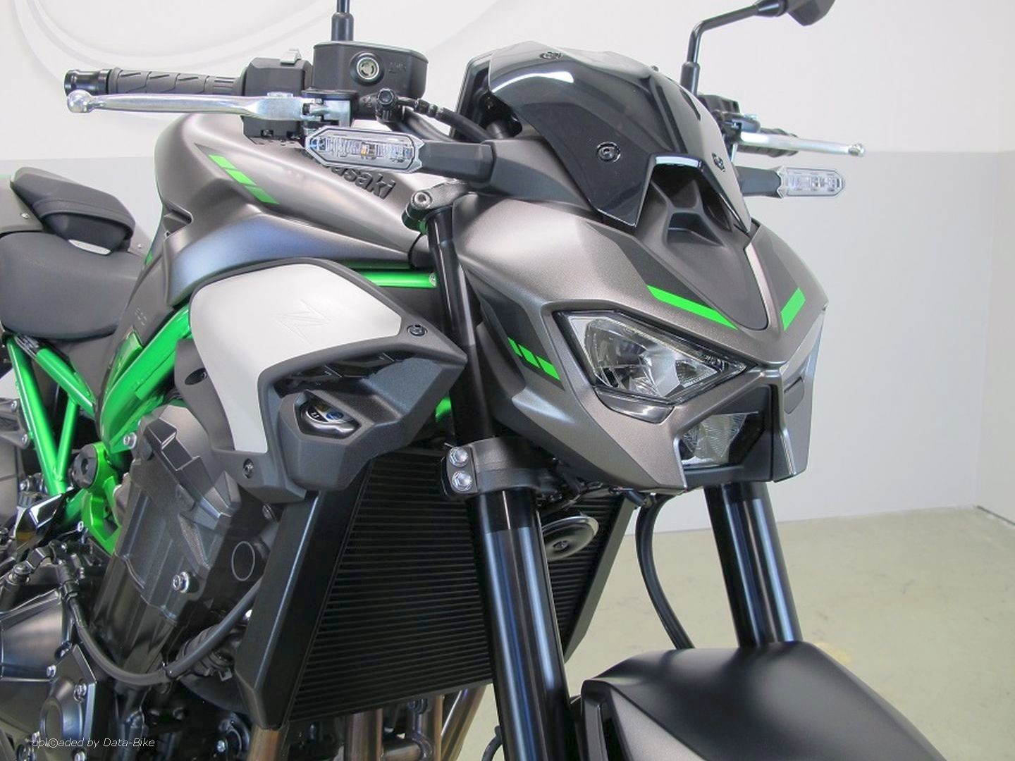 KAWASAKI Z900 (70/35KW)-image-6