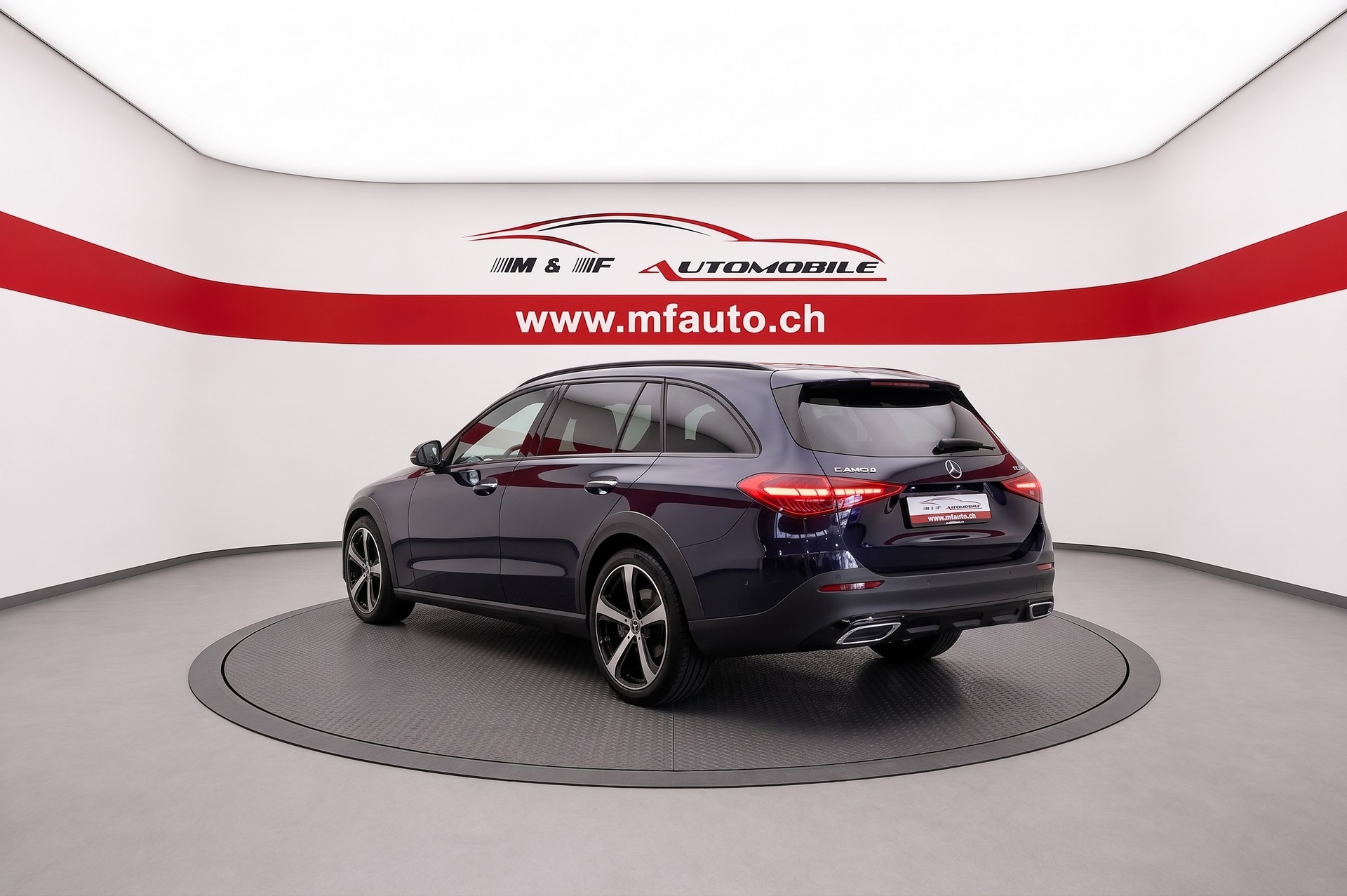 MERCEDES-BENZ C 220 d 4matic Kombi * Premium Plus Executive * CH FAHRZEUG *-showroom-element-3