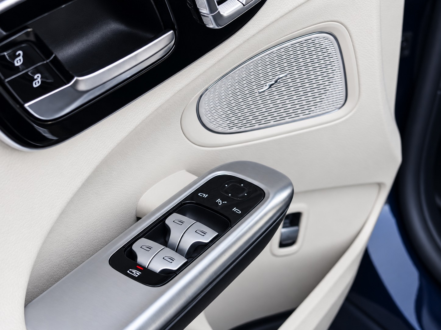MERCEDES-BENZ C 220 d 4matic Kombi * Premium Plus Executive * CH FAHRZEUG *-image-19