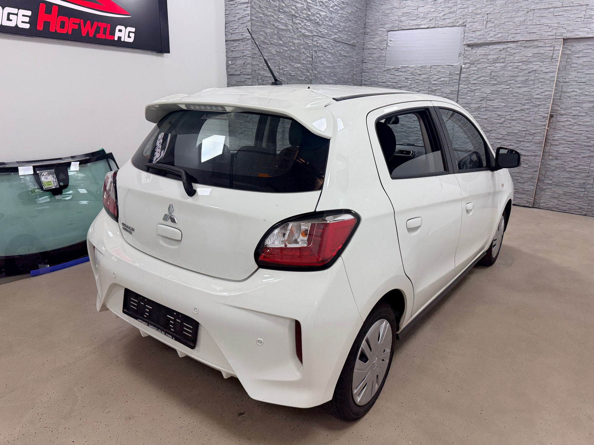 MITSUBISHI Space Star 1.2 CVT Inform-showroom-element-3