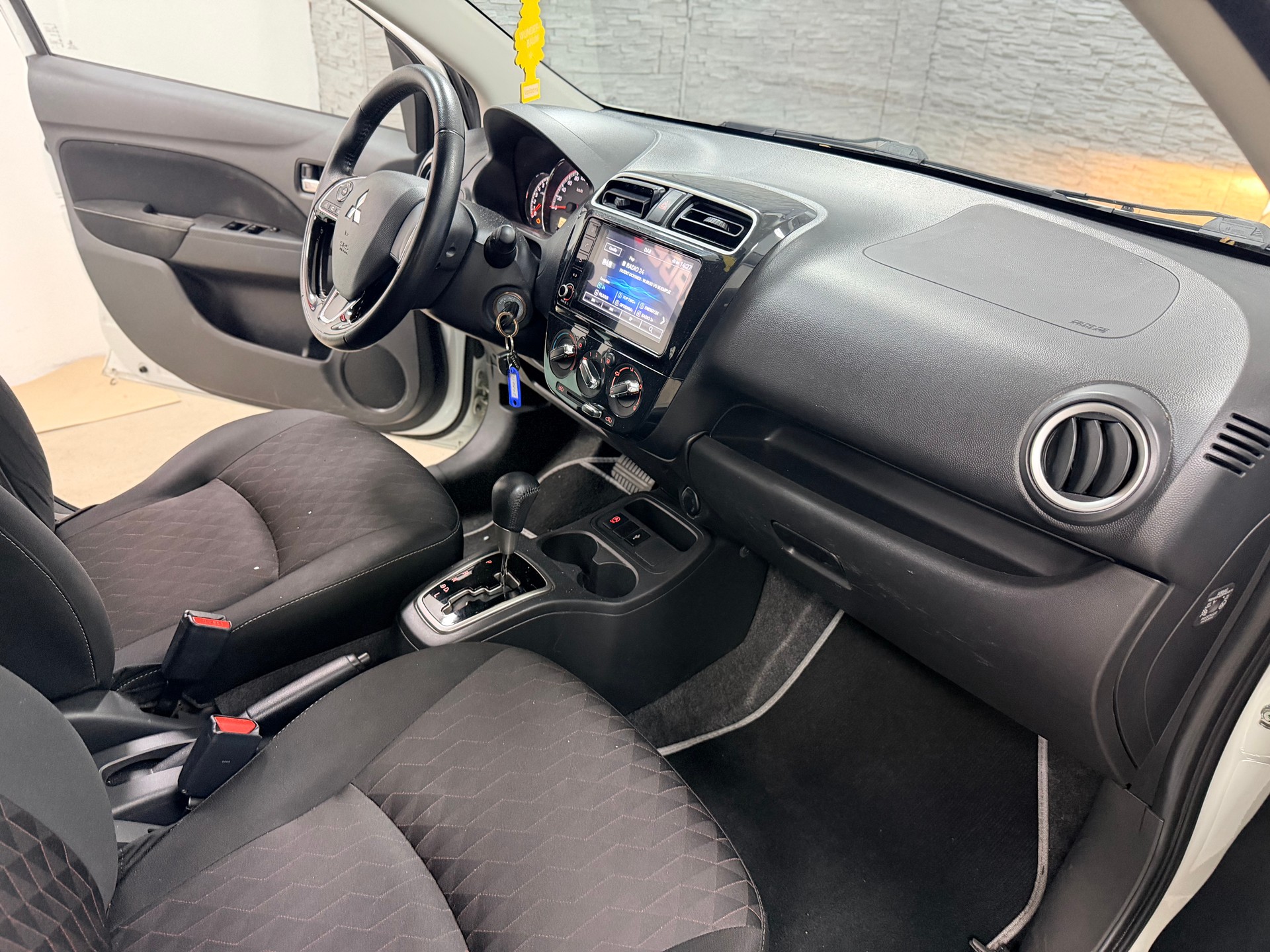 MITSUBISHI Space Star 1.2 CVT Inform-image-6