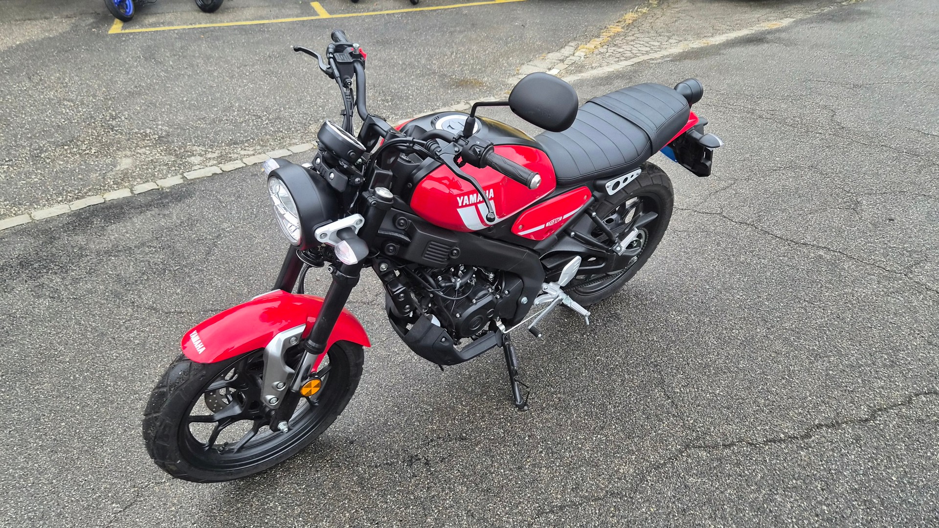 YAMAHA XSR 125-image-6