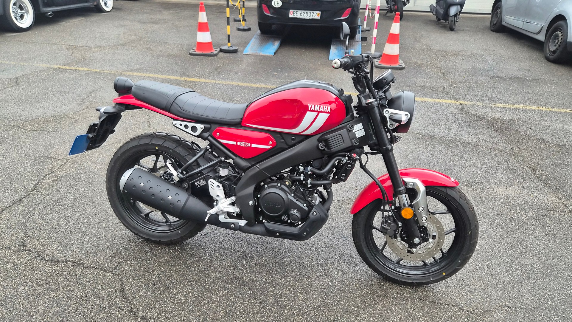 YAMAHA XSR 125