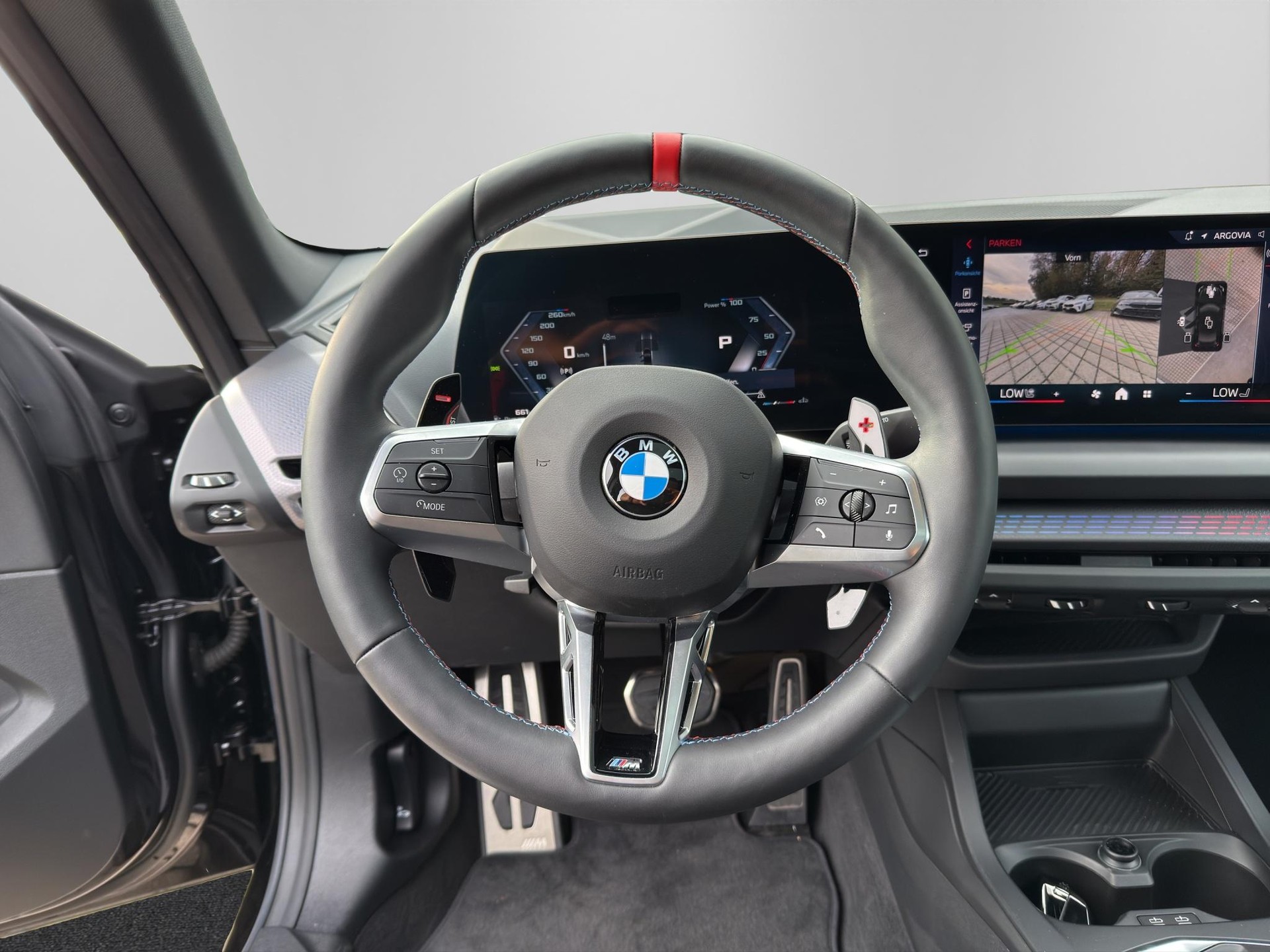 BMW M235i xDrive Gran Coupé-image-12