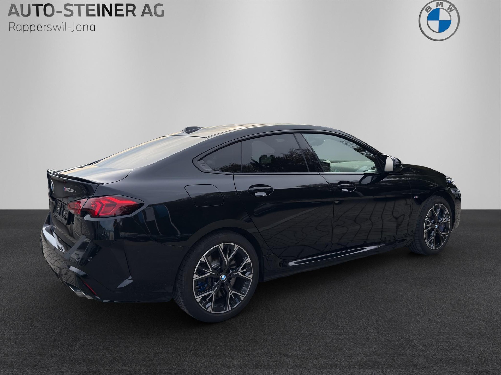 BMW M235i xDrive Gran Coupé-image-4