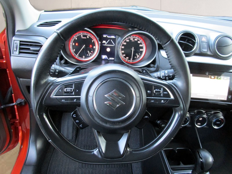 SUZUKI Swift 1.2 Compact Top Hybrid CVT-image-6