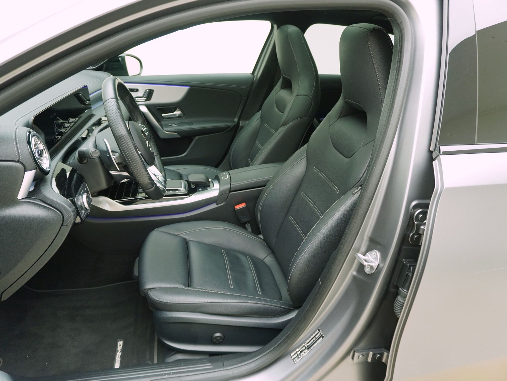 MERCEDES-BENZ A-Klasse A 45 S AMG 4matic+-image-9