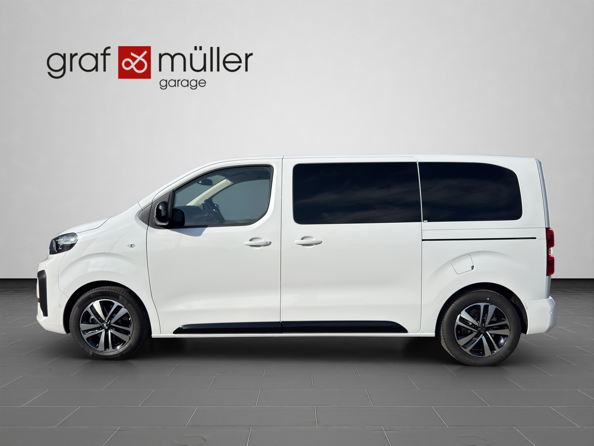 CITROEN Spacetourer 2.2 BlueHDi You M EAT8-showroom-element-1