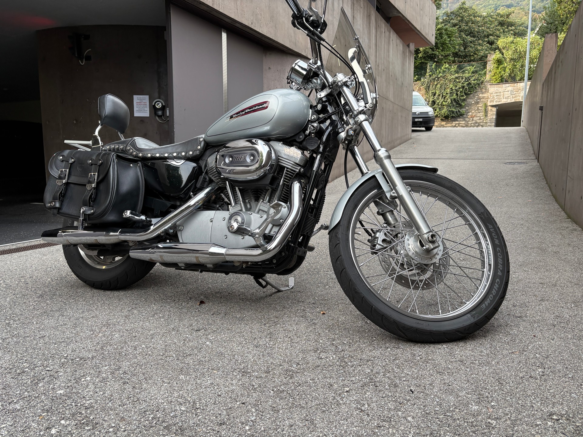 HARLEY-DAVIDSON XL 883 C Sportster Custom Injection-image-0