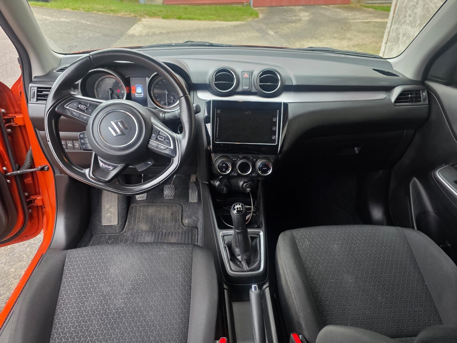 SUZUKI Swift 1.2i Piz Sulai Top Hybrid Allgrip 4x4-image-12
