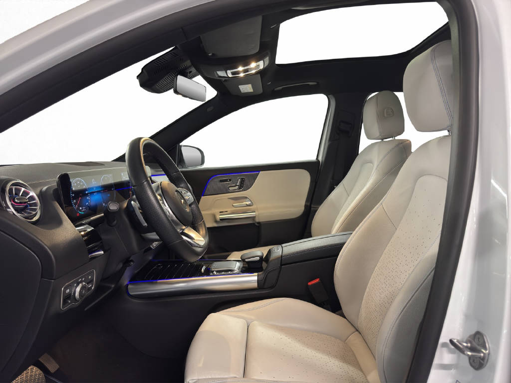 MERCEDES-BENZ EQA 350 Edition 1 4Matic-image-10