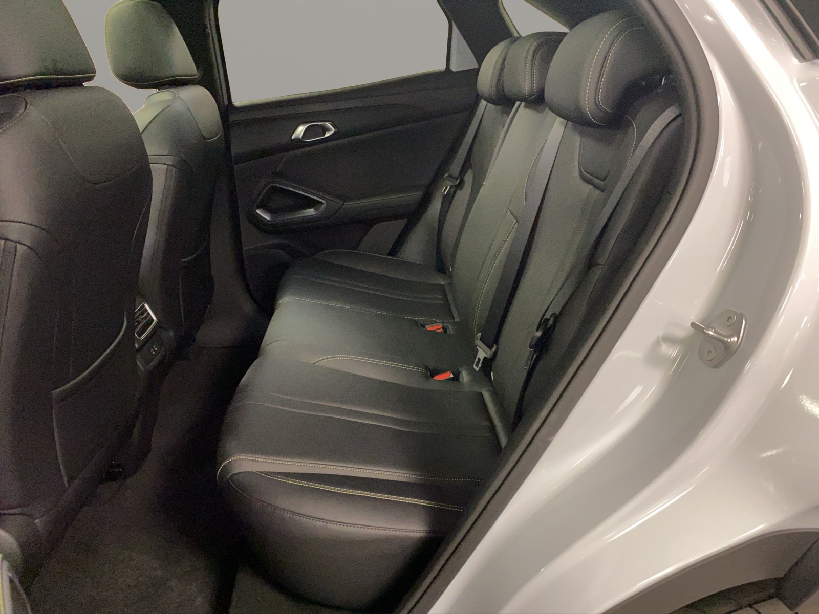 BYD Atto 2 DM-i Boost-image-13
