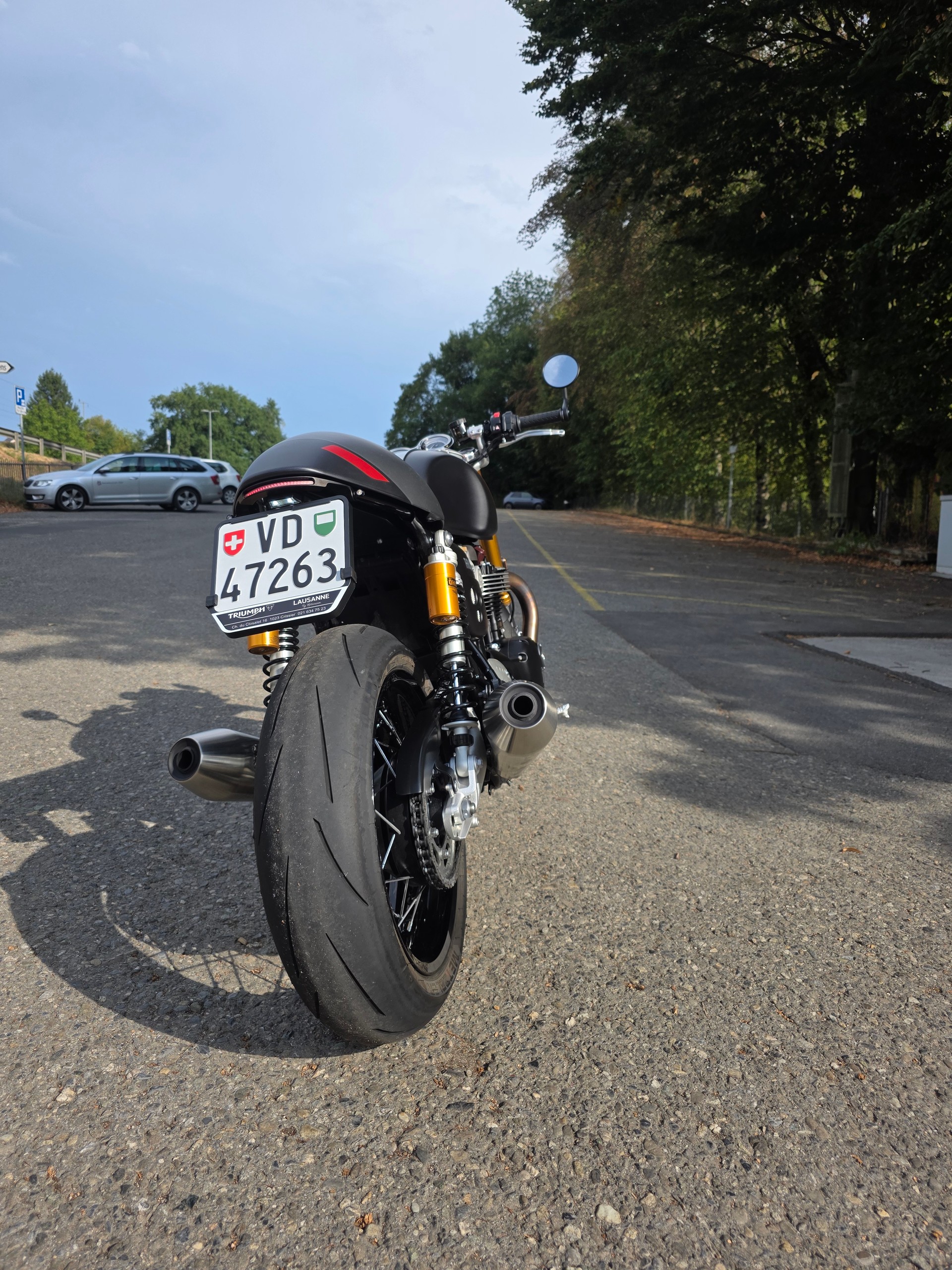 TRIUMPH Thruxton 1200 i RS ABS-image-2