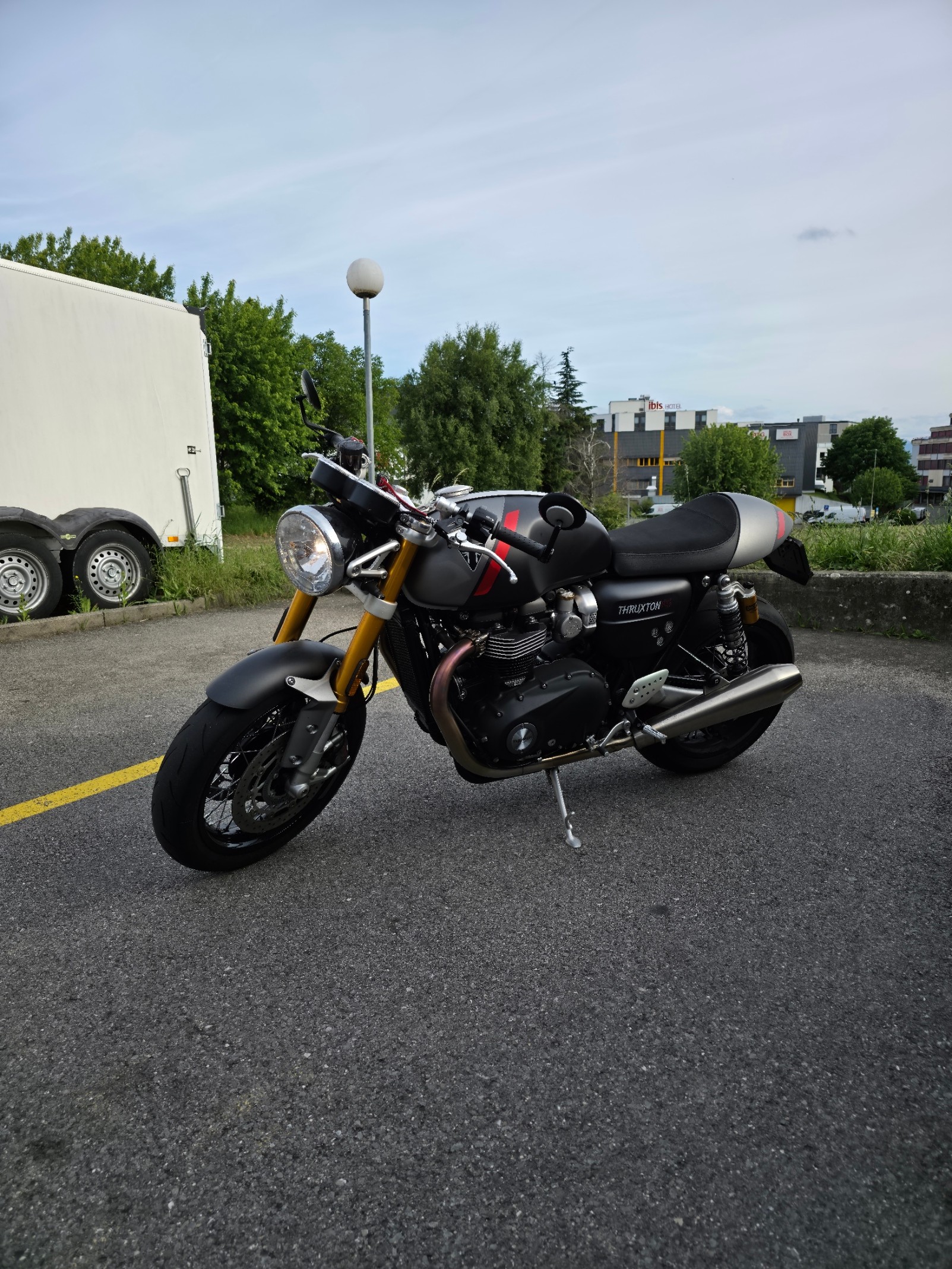 TRIUMPH Thruxton 1200 i RS ABS