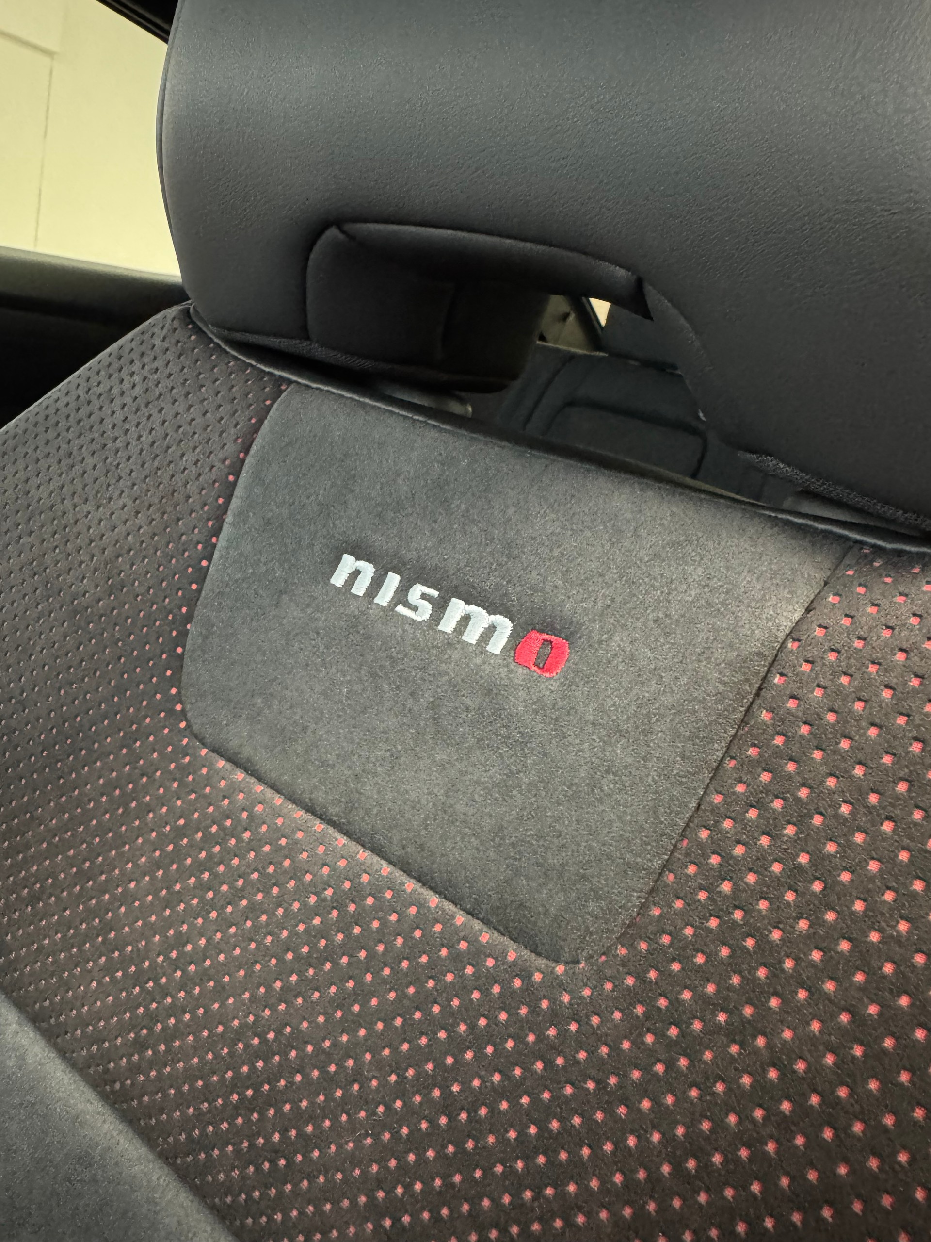 NISSAN NISSAN Ariya 87 kWh NISMO e-4ORCE Allrad 435 PS-image-13