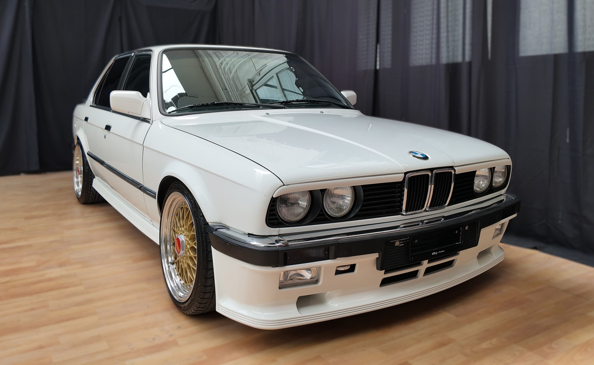 BMW 325i M-TECH-image-1