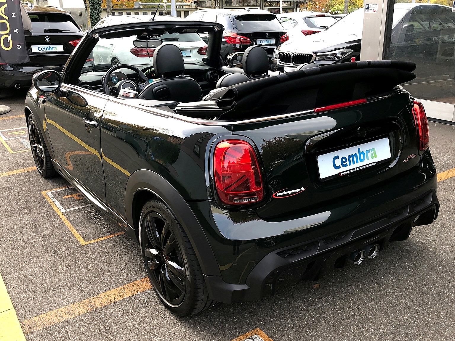MINI Cooper JCW Cabrio Steptr.-showroom-element-1