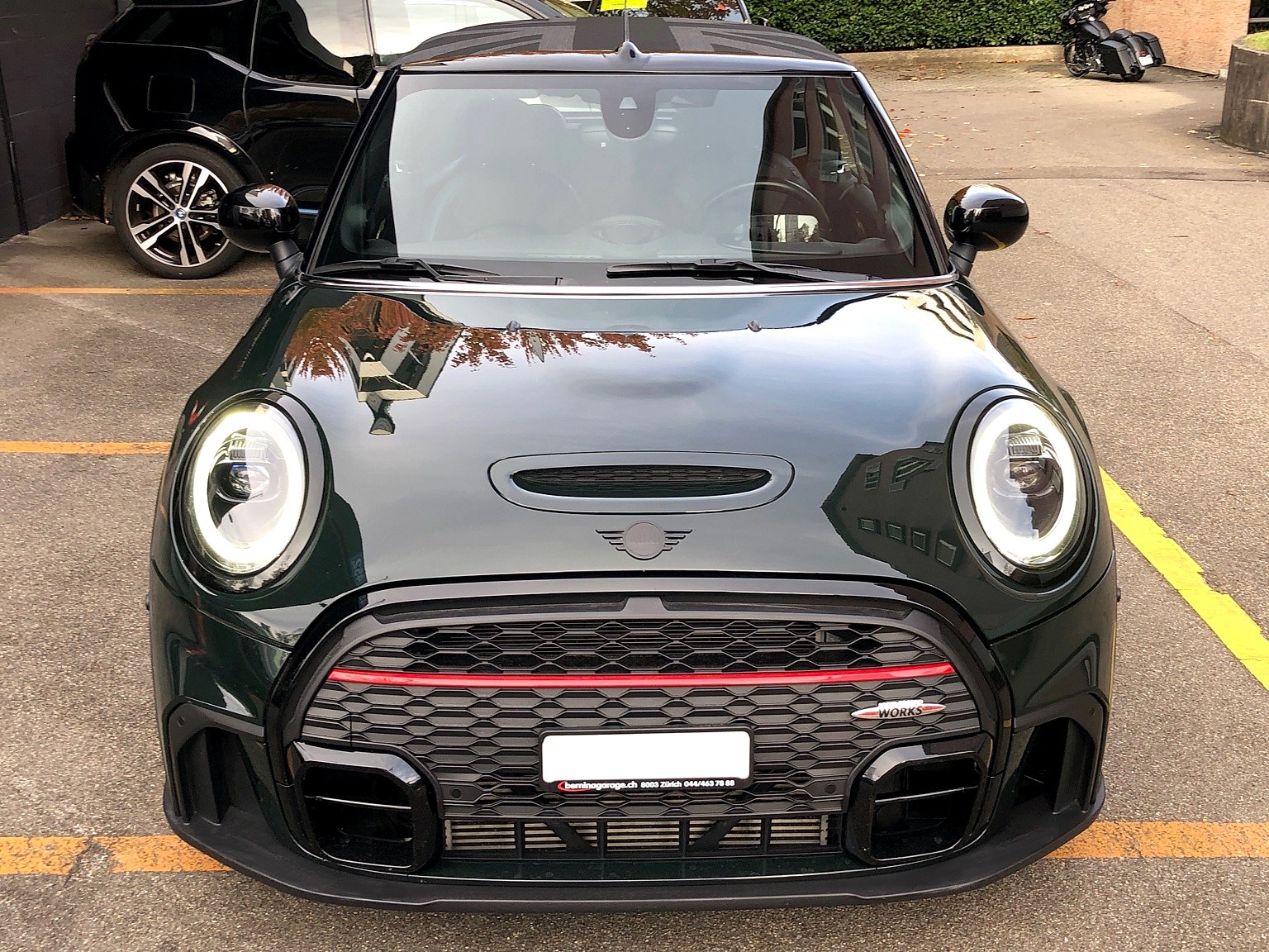 MINI Cooper JCW Cabrio Steptr.-showroom-element-3