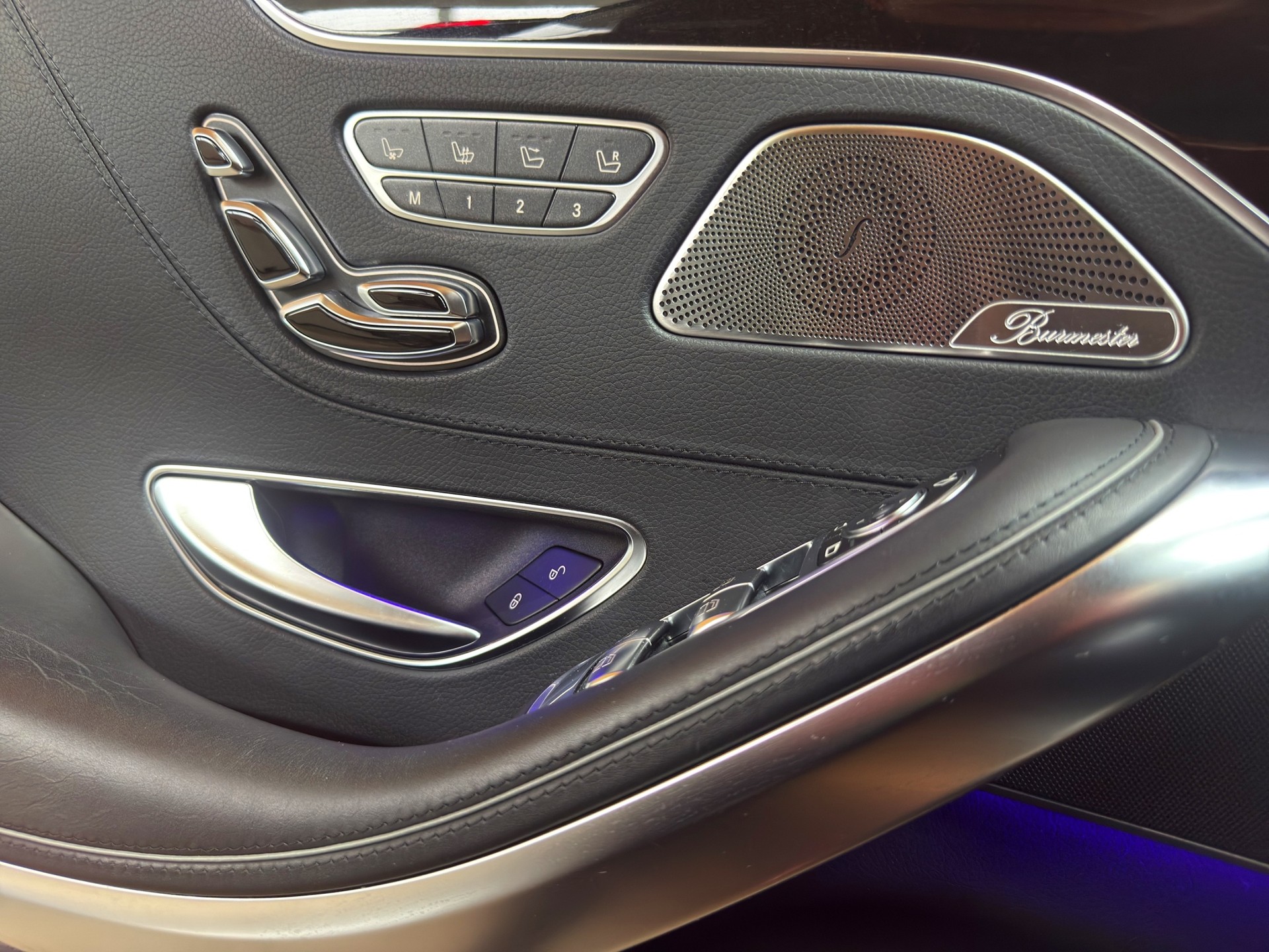 MERCEDES-BENZ S 500 Cabriolet 9G-Tronic-image-18