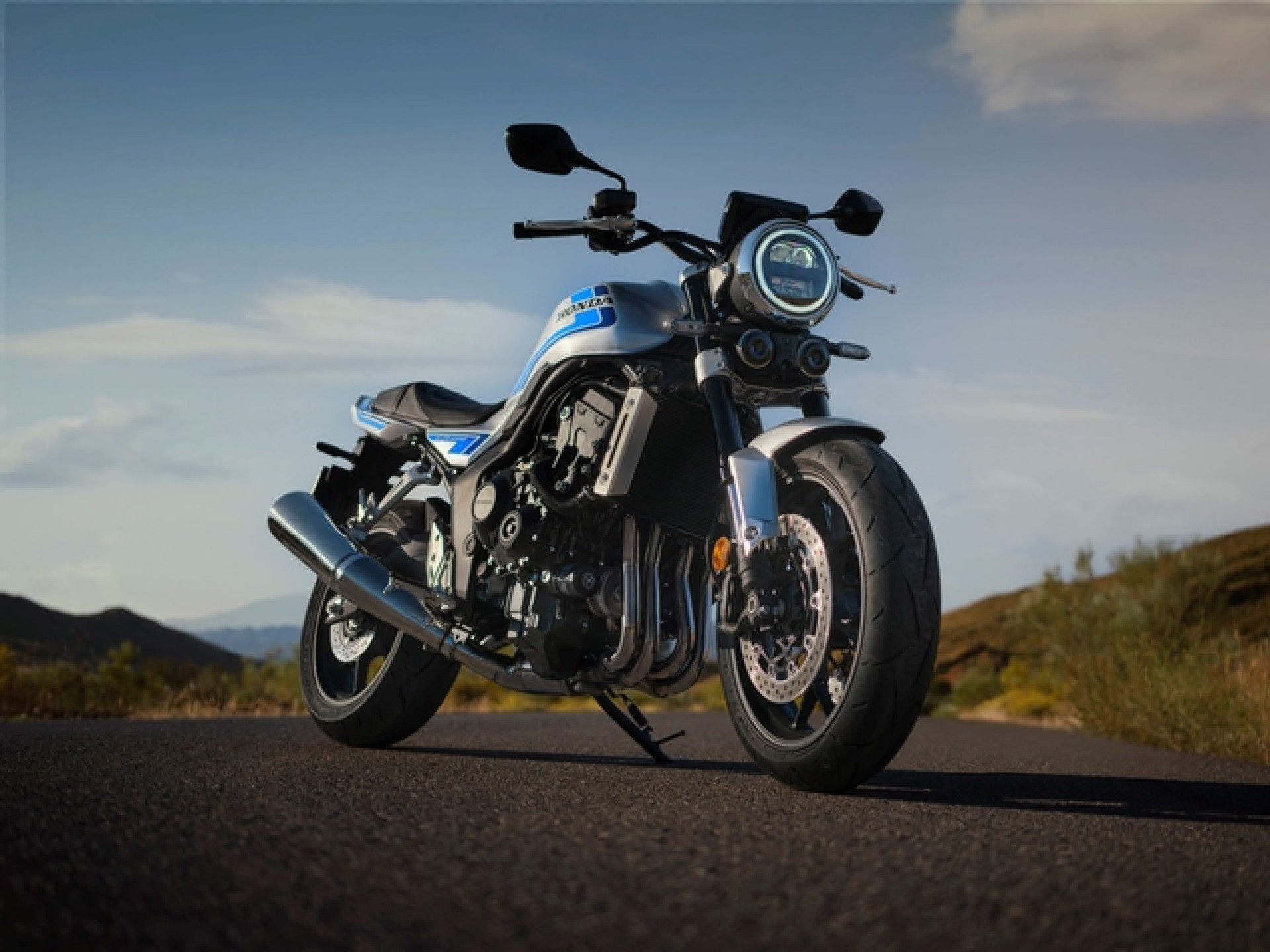 HONDA CB 1000 F-image-1