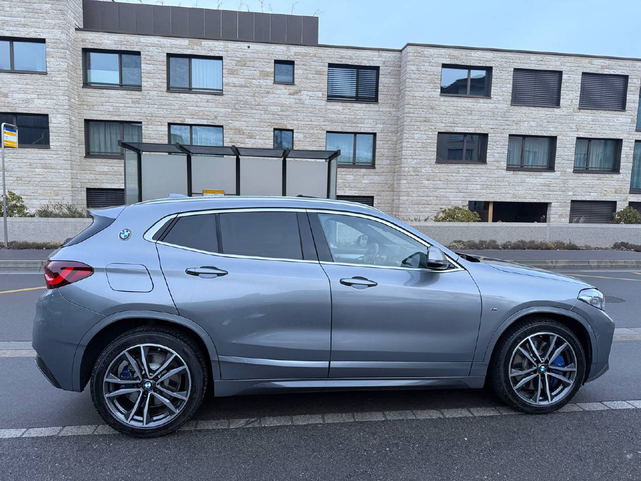 BMW X2 M35i Steptronic-showroom-element-3