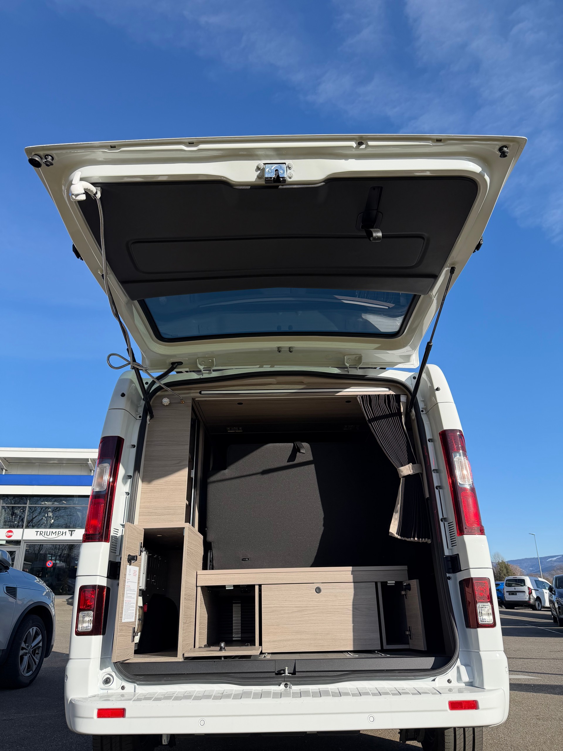 RENAULT Glénan HorizonVan UP L2 170PS Automatique (EAG9) 7 places (Batterie Lithium & Chauffage Diesel)-image-6