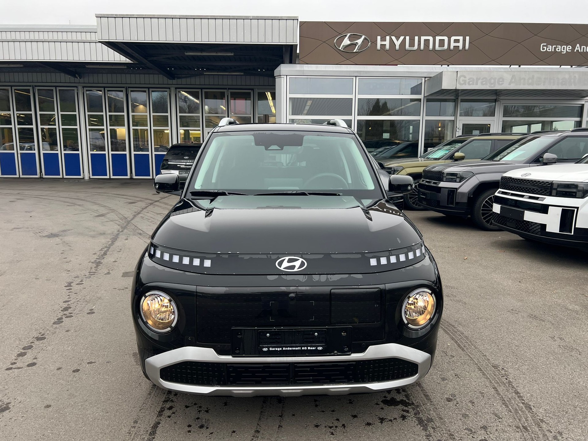 HYUNDAI Inster 49kWh Amplia-showroom-element-1