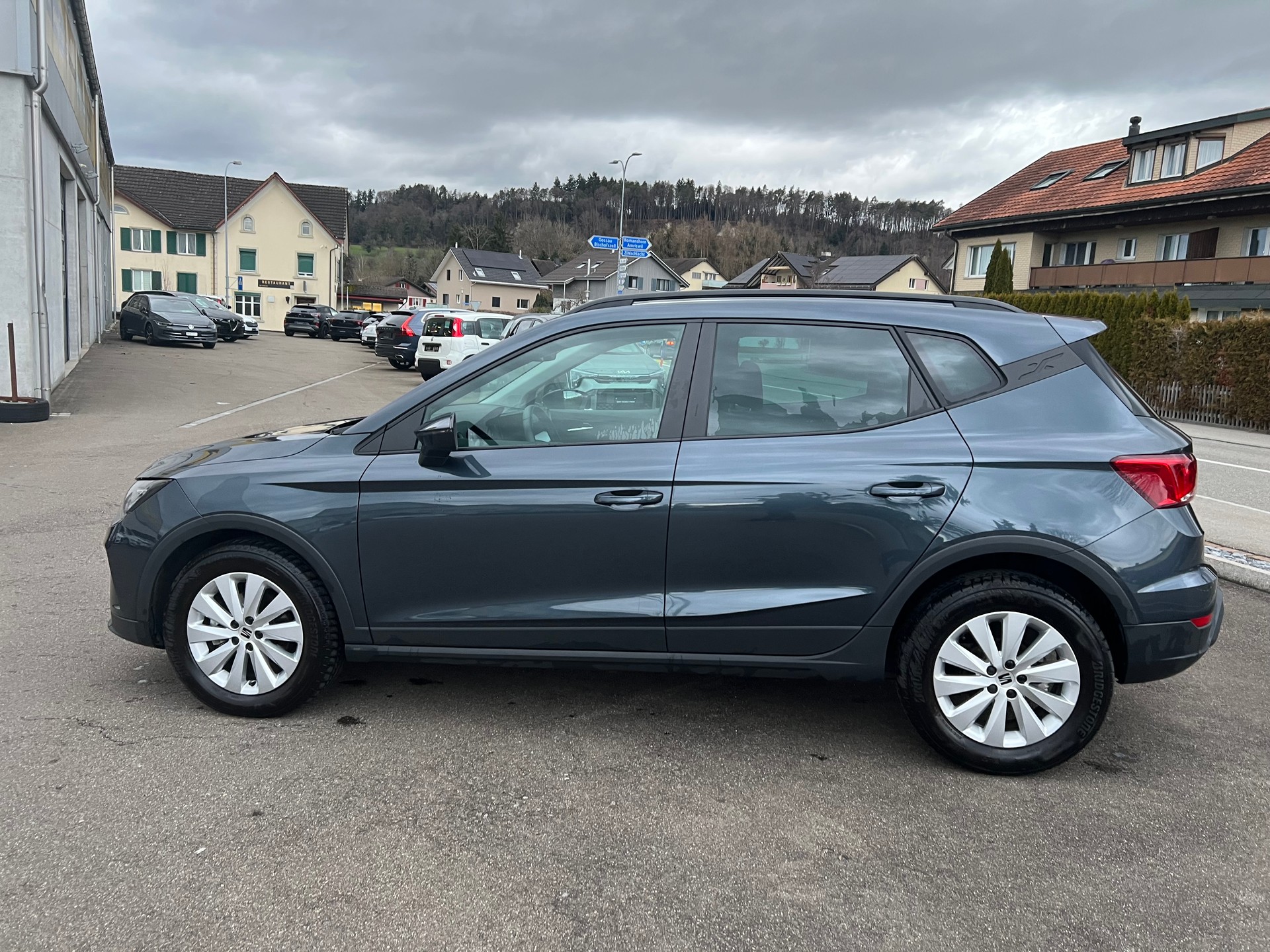 SEAT Arona 1.0 TSI Eco Style DSG-image-7