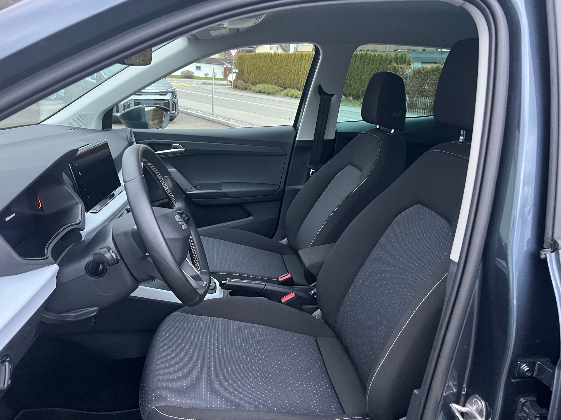 SEAT Arona 1.0 TSI Eco Style DSG-image-9