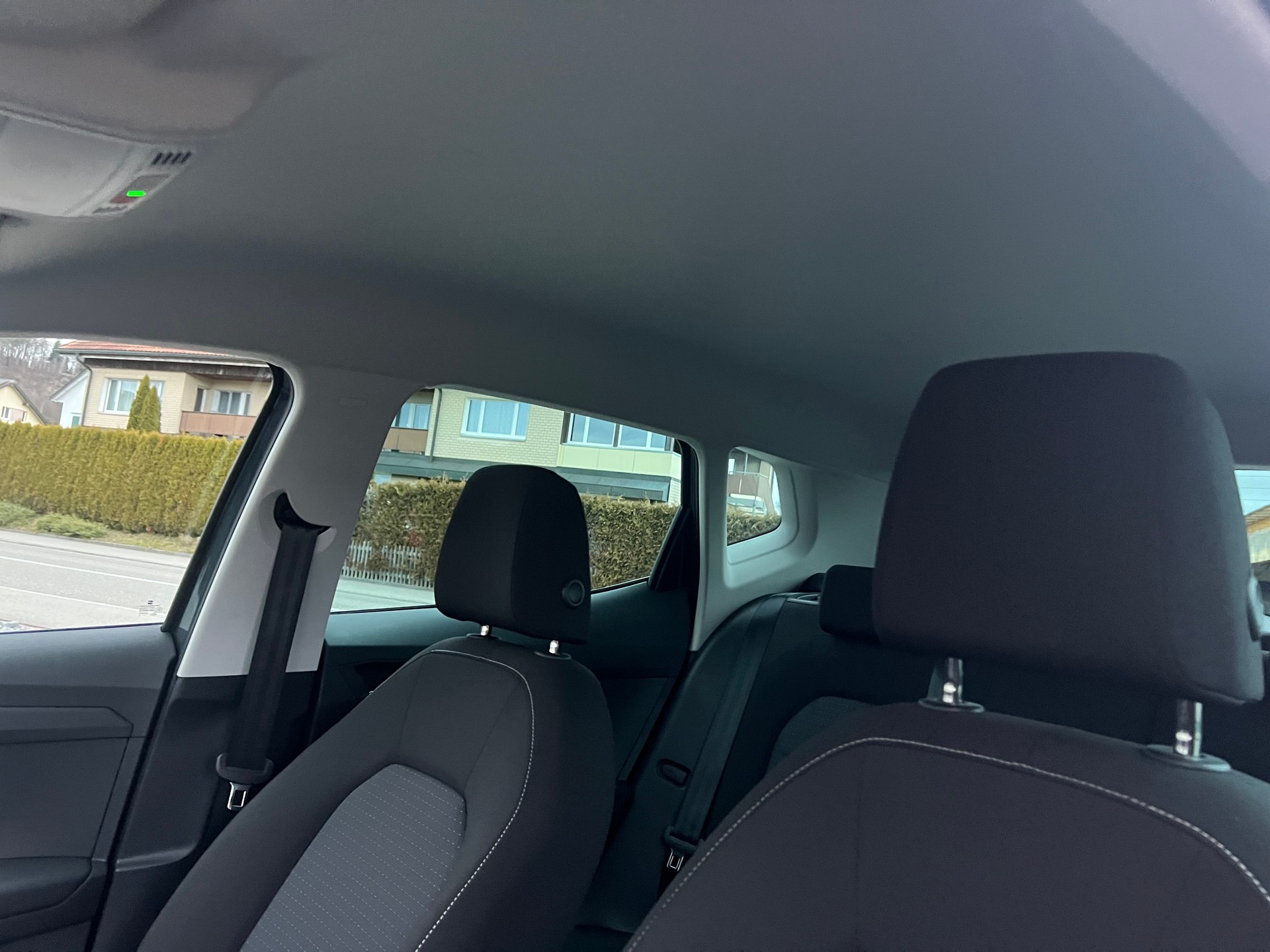 SEAT Arona 1.0 TSI Eco Style DSG-image-10