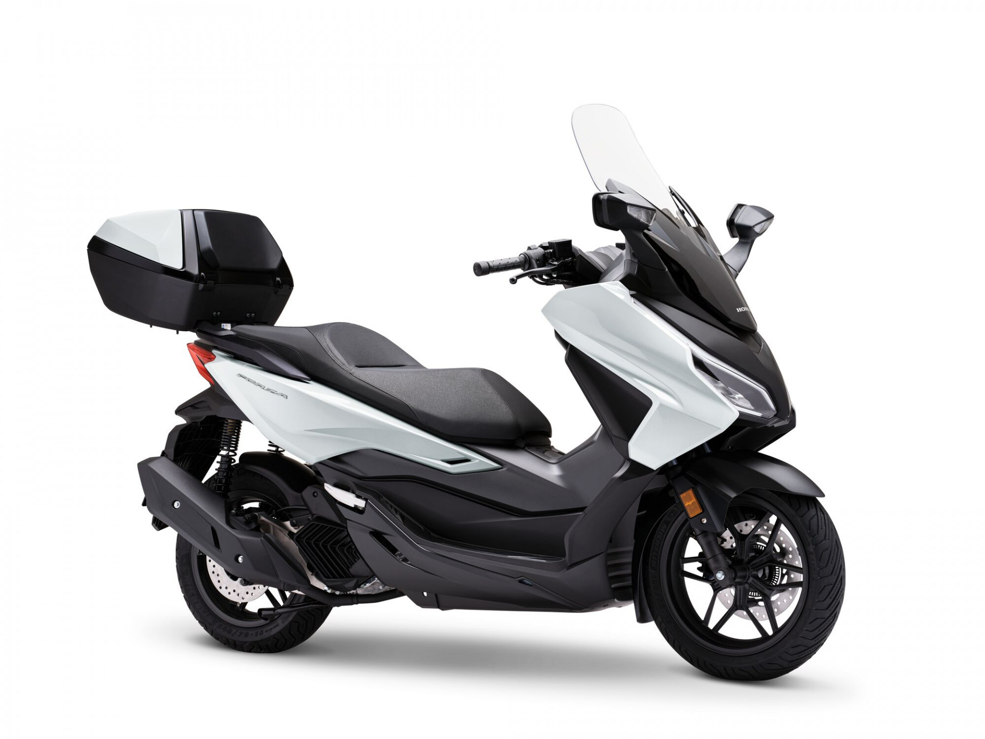 HONDA NSS 125 Forza Smart Top Box-image-0