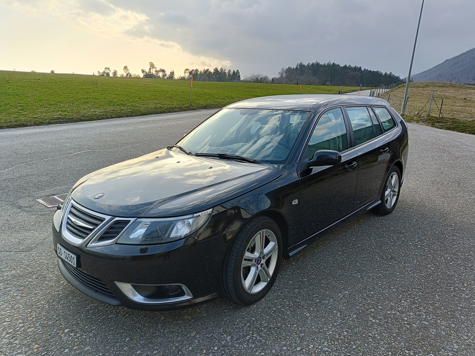 SAAB 9-3 2.0T Aero XWD Automatic-image-2