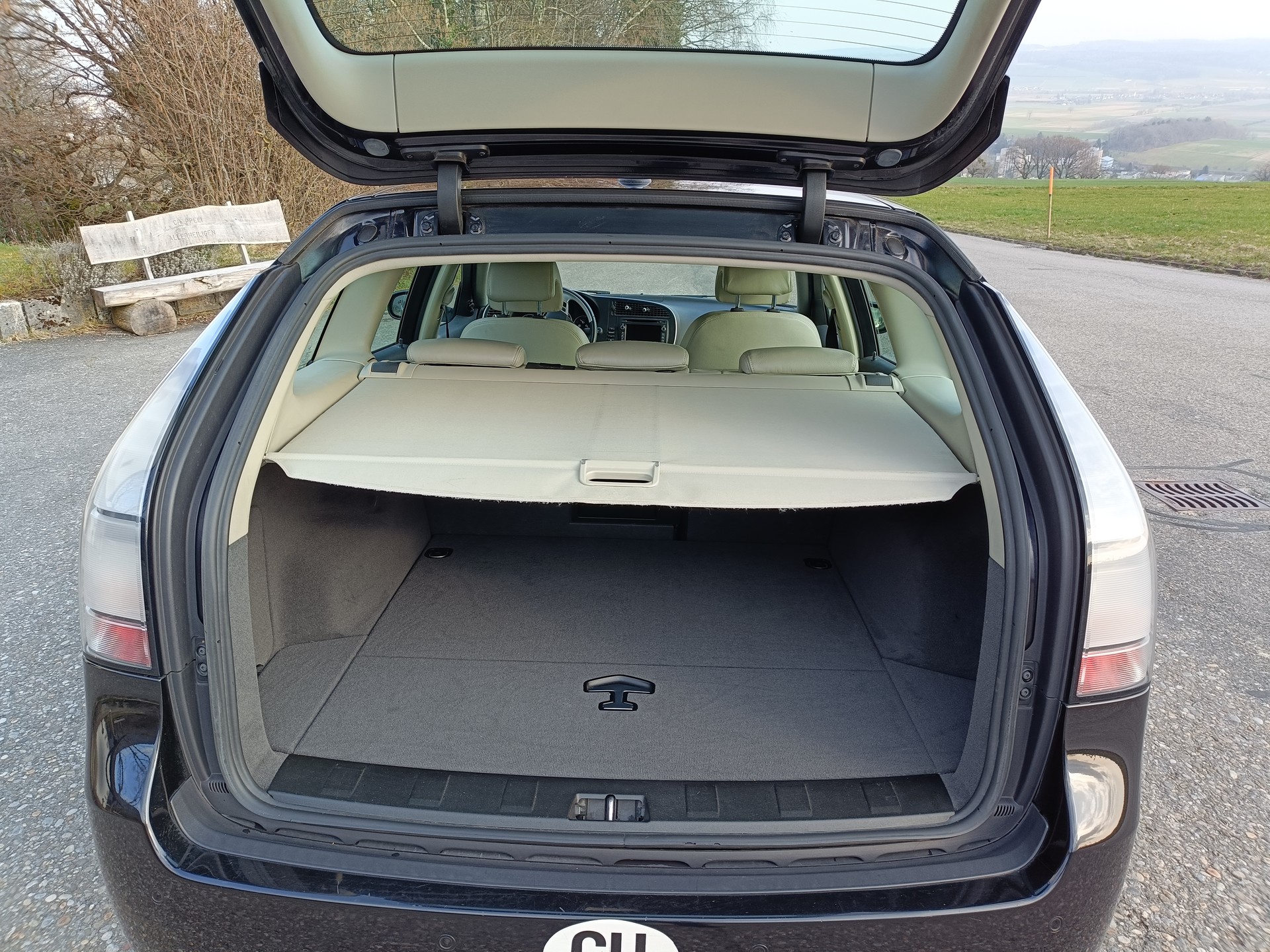 SAAB 9-3 2.0T Aero XWD Automatic-image-9