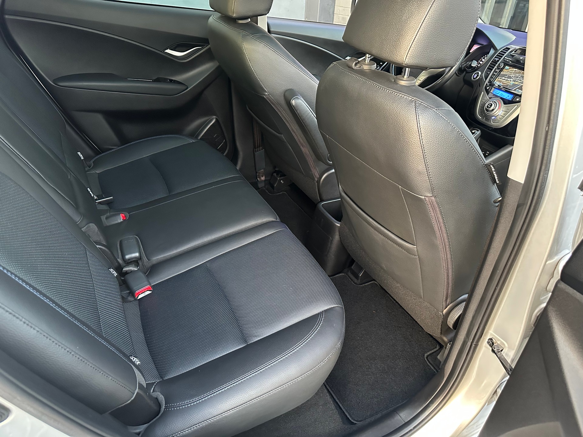 HYUNDAI iX20 1.6 Vertex Automatic-image-11