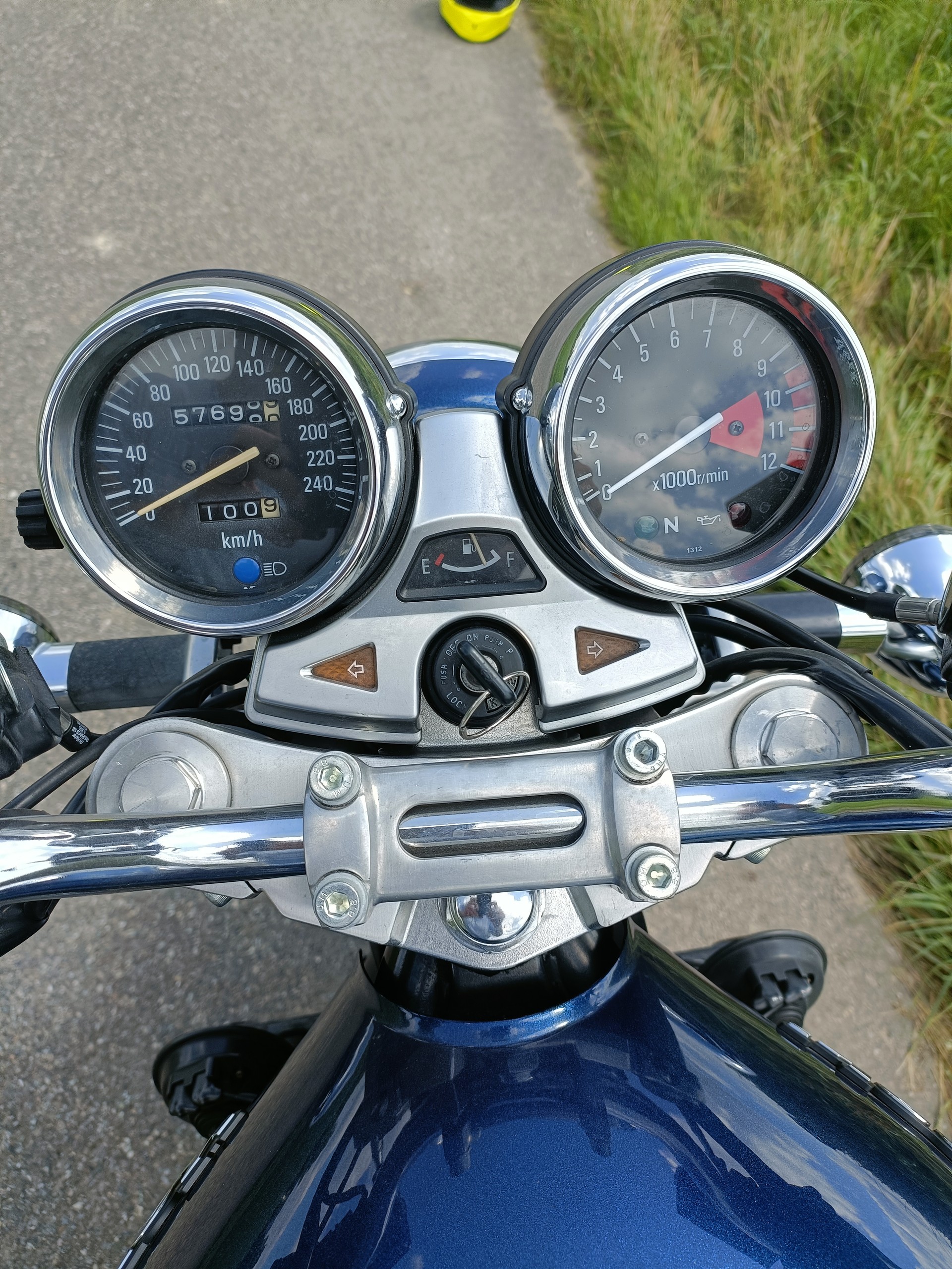 KAWASAKI Zephyr 1100-image-3