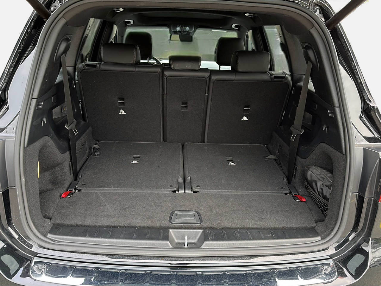 MERCEDES-BENZ GLB 220 d AMG Line 4matic-image-11
