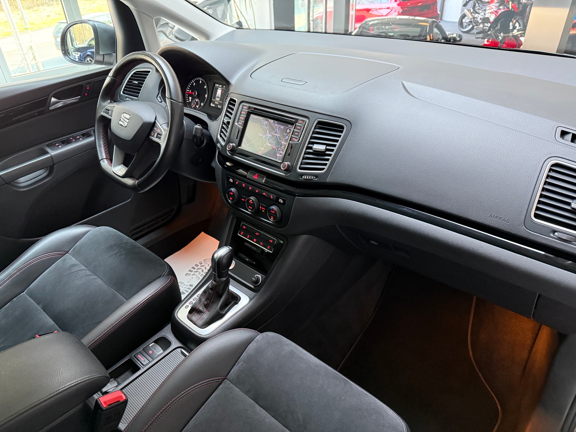 SEAT Alhambra 2.0 TDI FR Line 4Drive-image-8