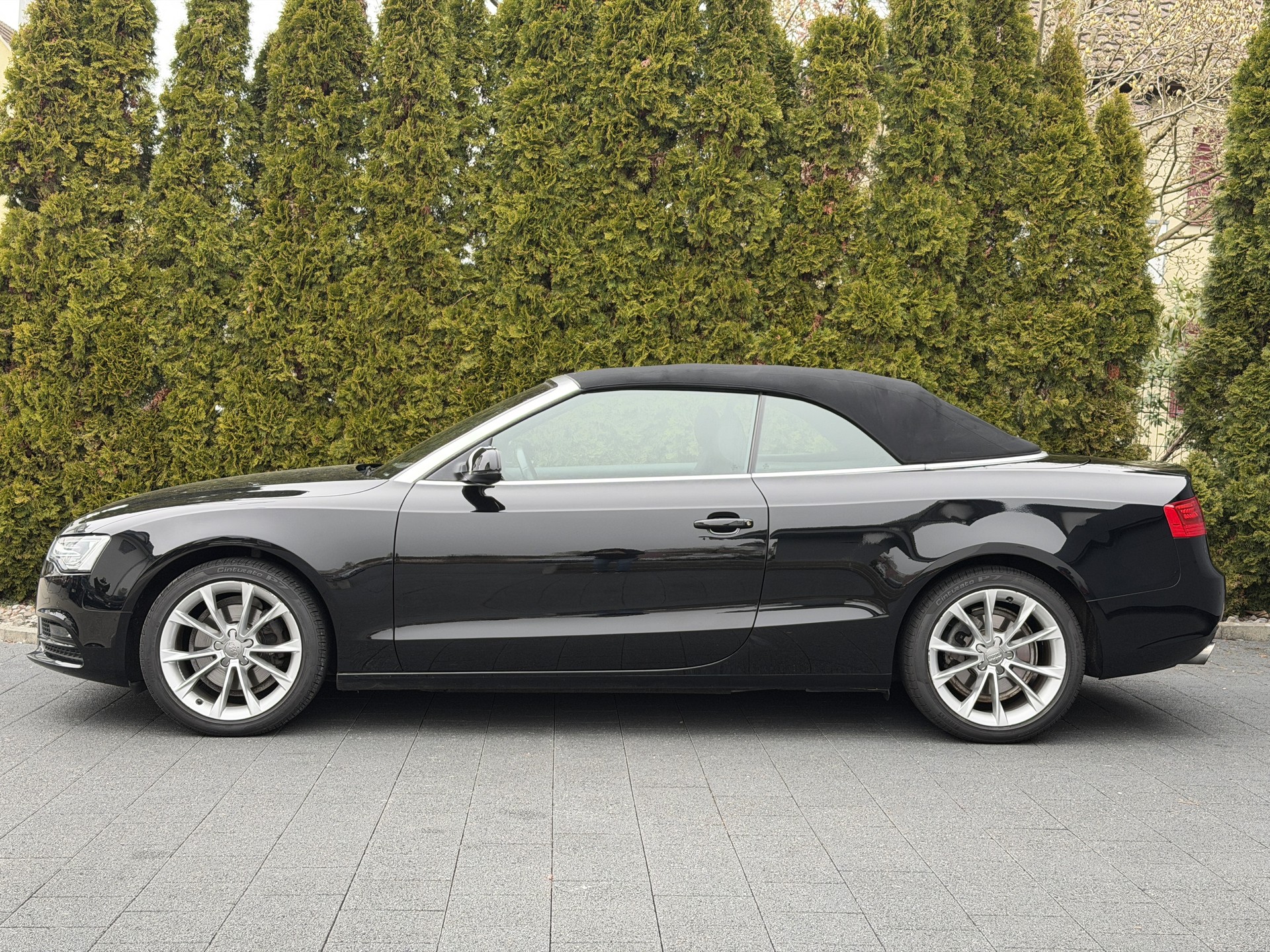 AUDI A5 Cabriolet 1.8 TFSI / CH-Fahrzeug-image-9