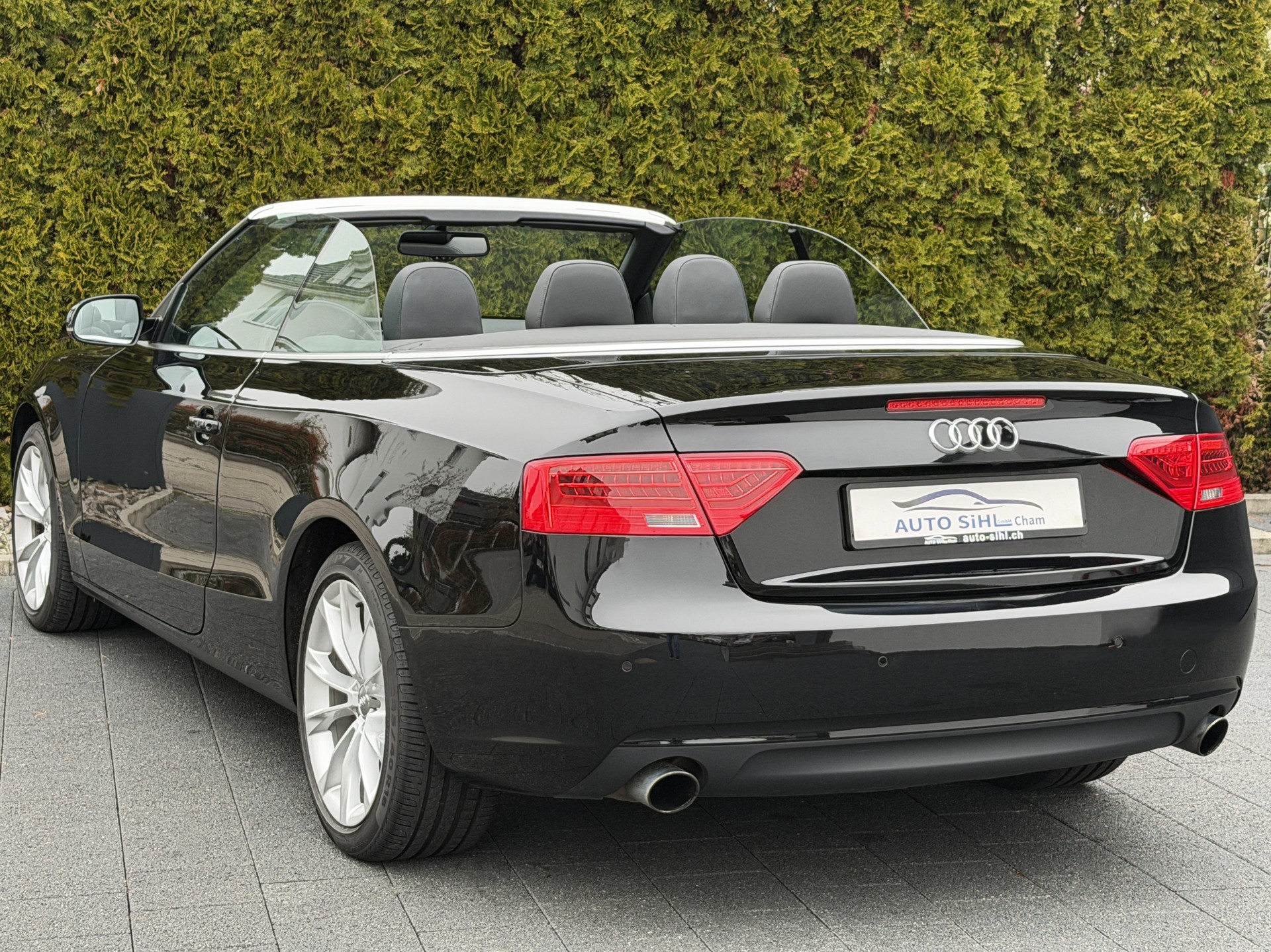 AUDI A5 Cabriolet 1.8 TFSI / CH-Fahrzeug-image-12