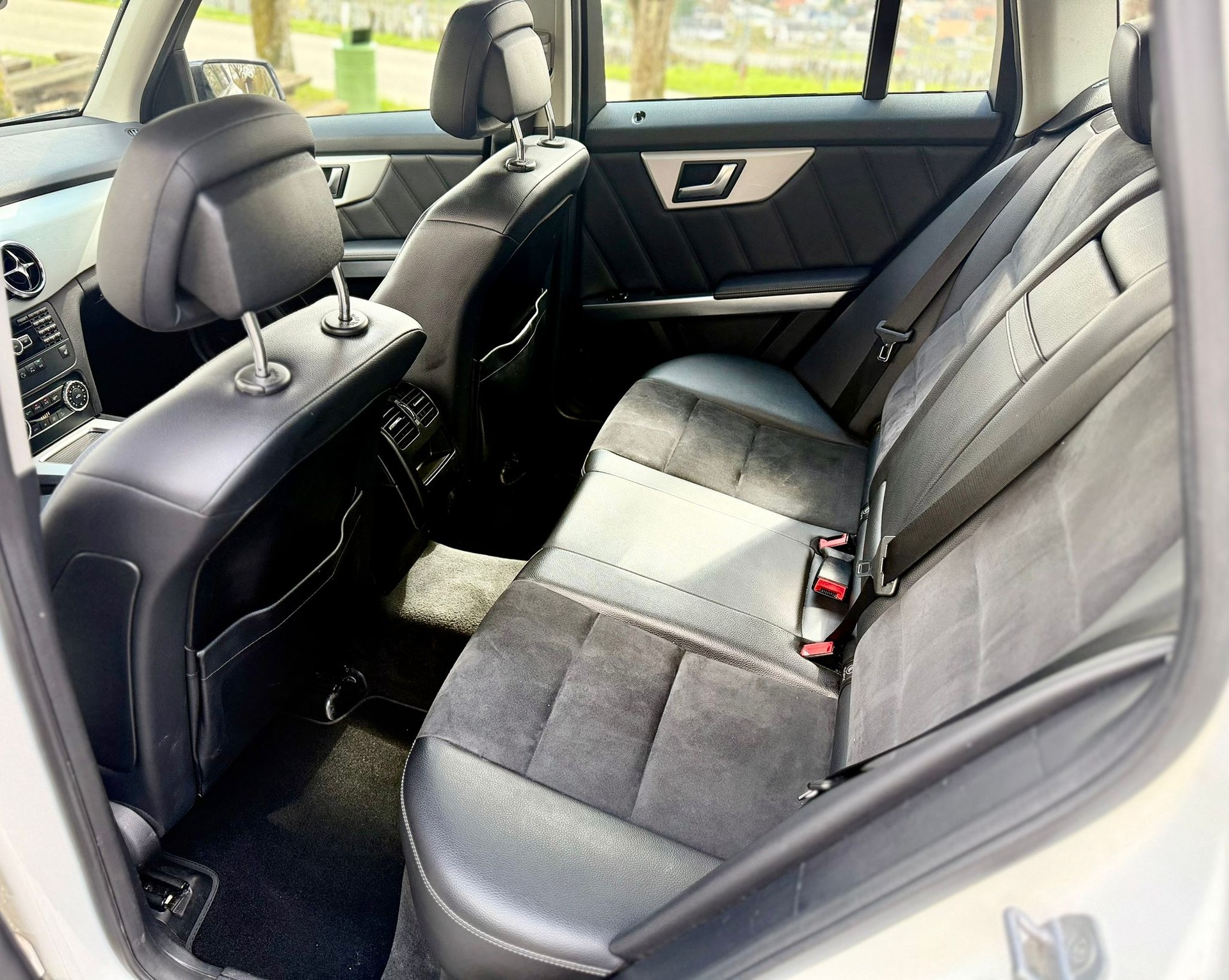 MERCEDES-BENZ GLK 220 CDI 4Matic 7G-Tronic-image-29