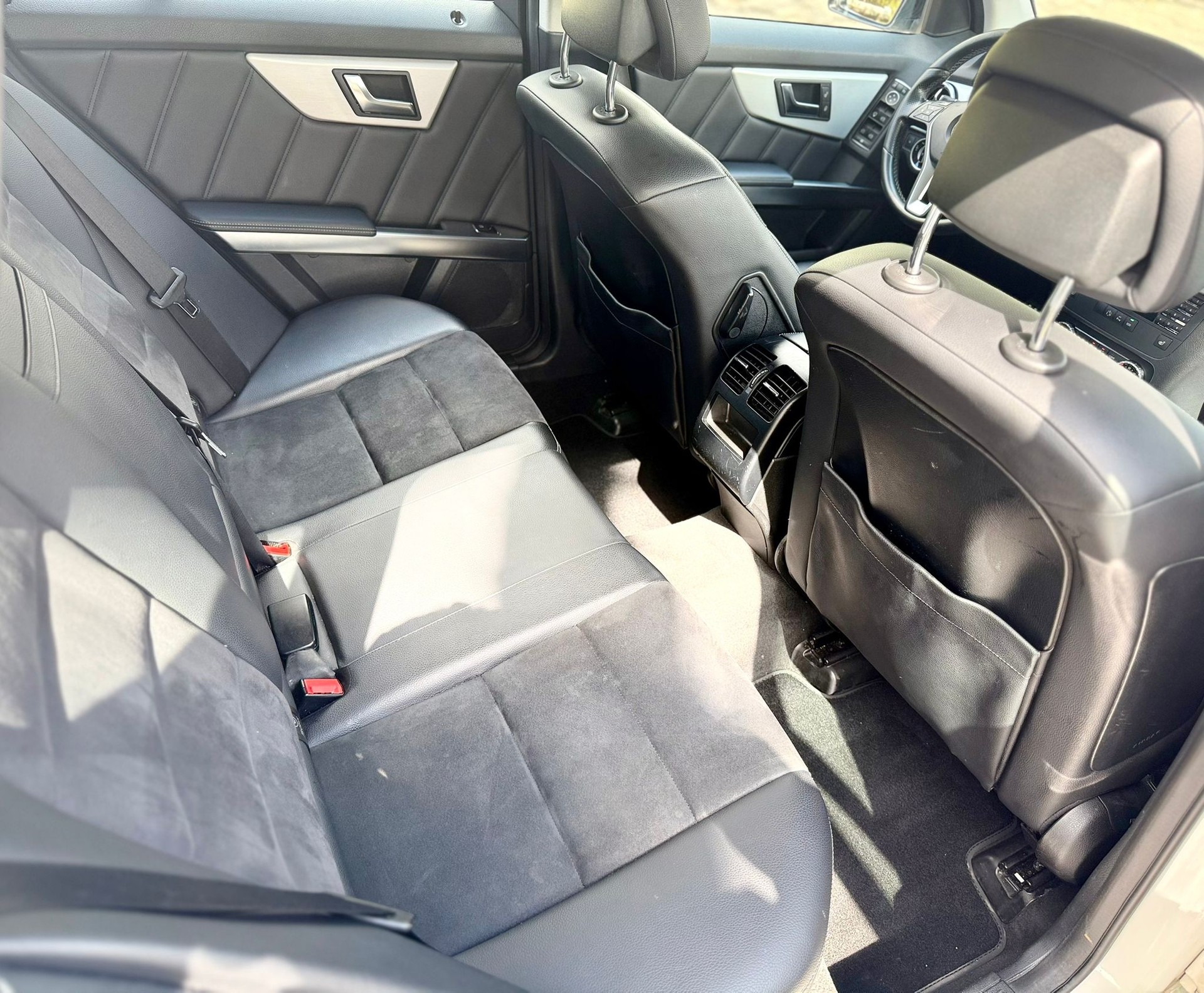 MERCEDES-BENZ GLK 220 CDI 4Matic 7G-Tronic-image-28