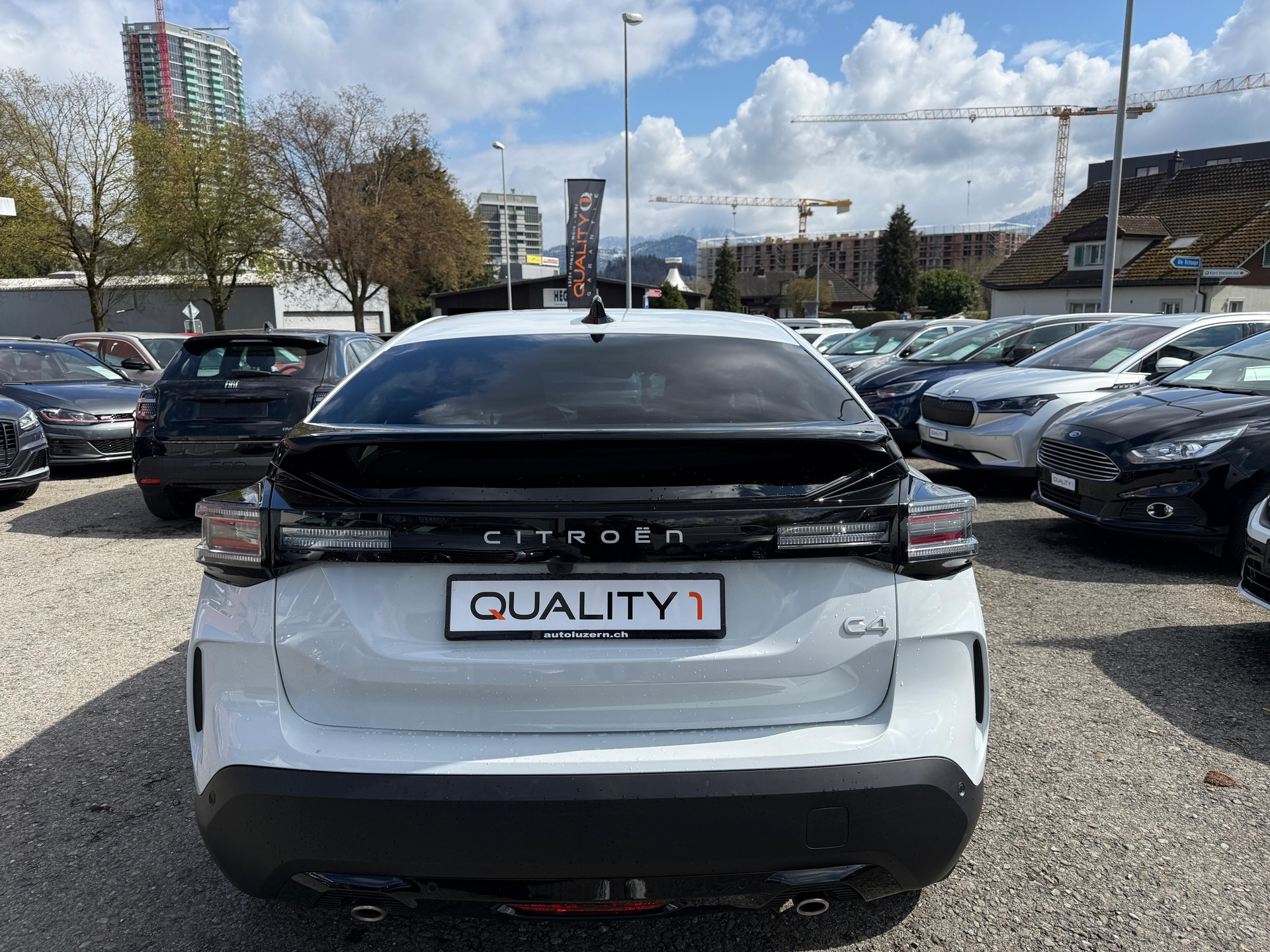 CITROEN C4 1.2 130 Max EAT8-showroom-element-2