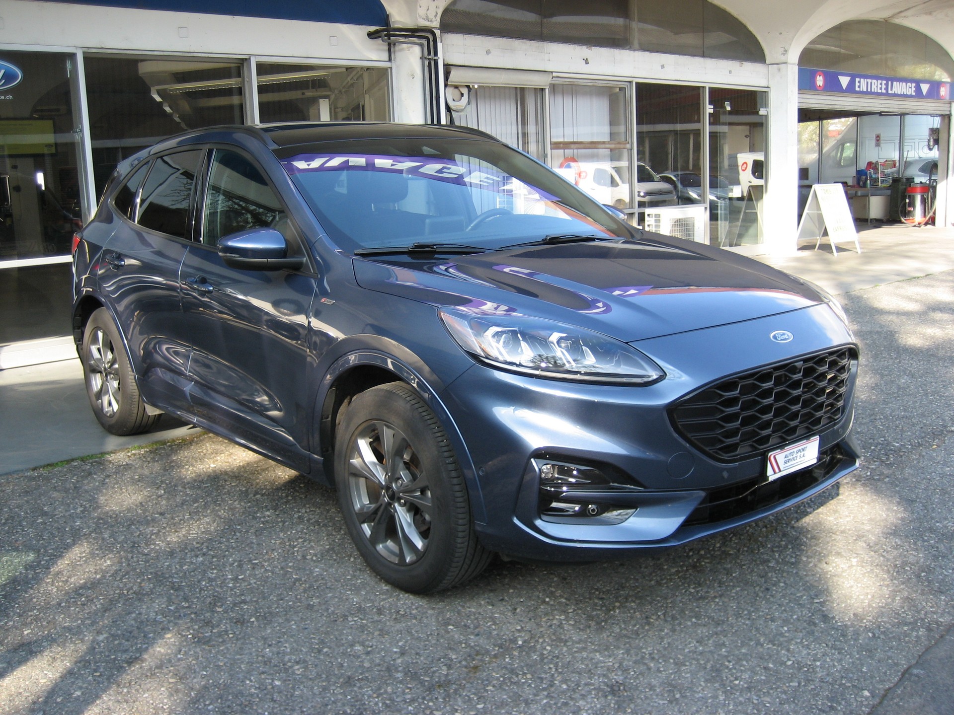 FORD Kuga 2.5 FHEV ST-Line X 4WD-image-4